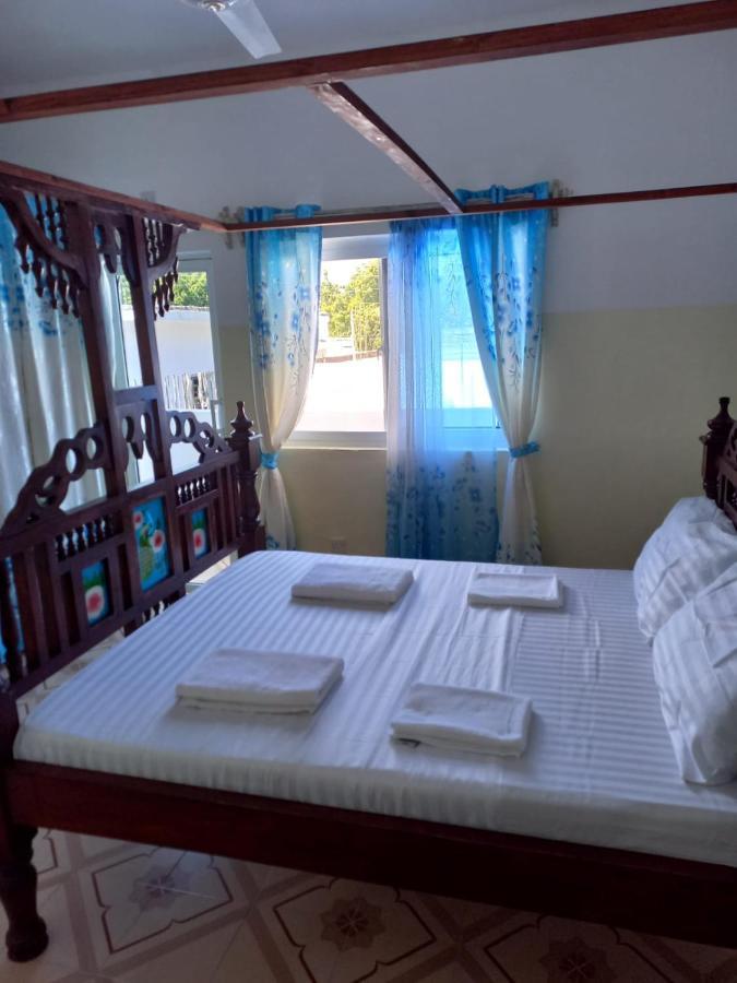 Rhino Apartment Watamu Exterior foto